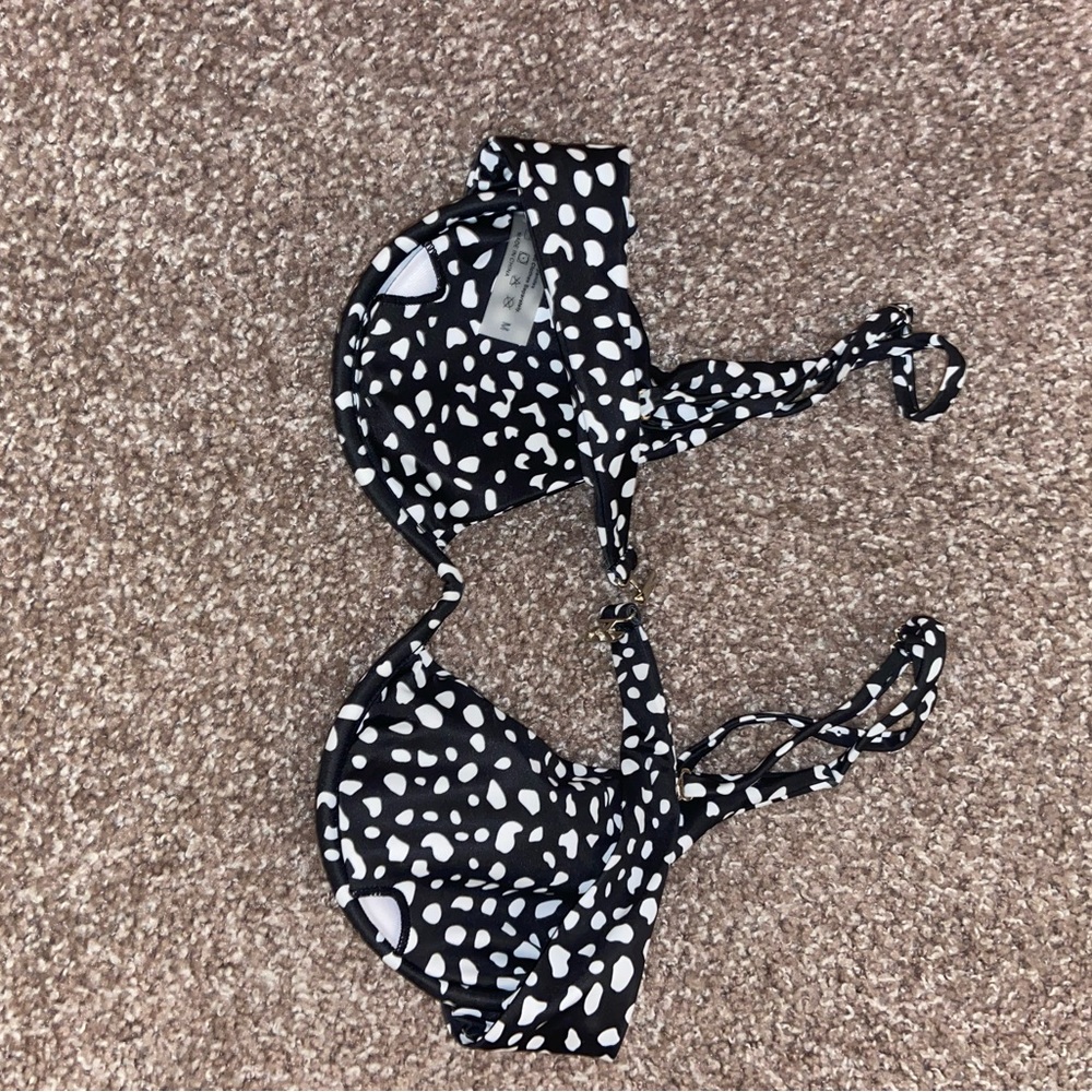Bikini Top - Picture 2 of 3